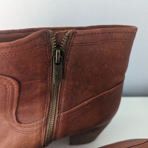 Women's Arturo Chiang Masin Western Bootie Leather Brown Size 9.5 - Picture 6 of 9